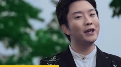 启春 - 《阿里郎回故乡》李玉刚新歌：一片深情归故乡