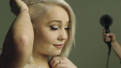 RaeLynn - Queens Don't