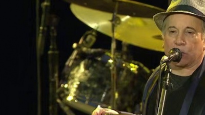 Paul Simon - Graceland (from The Concert in Hyde Park)