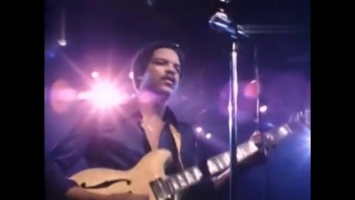 the brothers johnson - Stomp!