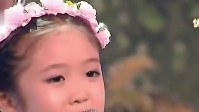邓文怡 - 蓝精灵 + 别看我只是一只羊 (音乐优等生第二季 第3期)