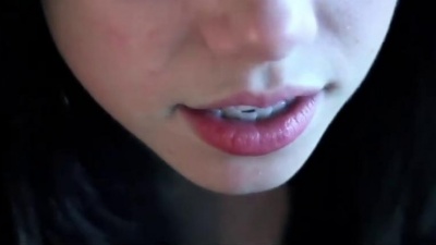 Carly Rae Jepsen - Tiny Little Bows (Green Couch Session)