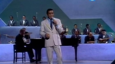Count Basie、Tony Bennett - Don't Get Around Much Anymore