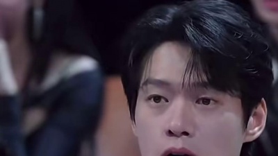 郭文韬、齐思钧、蒲熠星、何运晨、曹恩齐、黄子弘凡、石凯 - 有一群伙伴比啥都浪漫