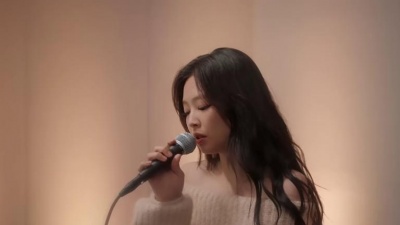 JENNIE - Snow + Snowman