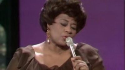 Ella Fitzgerald - You'll Have To Swing It(Mr. Paganini)