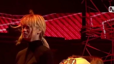 肥仔妈妈 - 【那年今日】TWICE - Momo & 名井南 <Crazy in Love> 160817