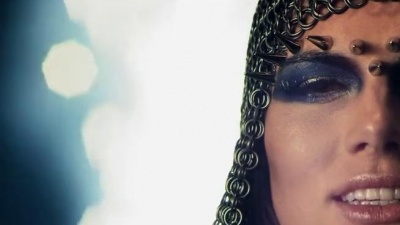 Afrojack、Chris Brown - As Your Friend