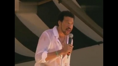 Lionel Richie - Brick House (Live At The 2006 New Orleans Jazz & Heritage Festival)