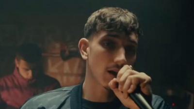 Sam Fender - Play God
