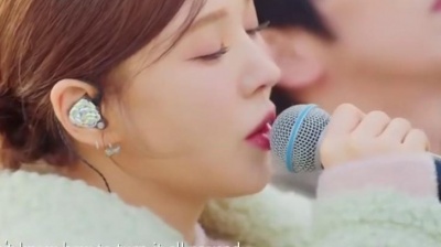 WENDY - Everybody Hurts Sometimes