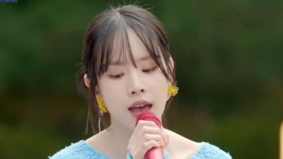 설아、MINNIE - Don't Come Back
