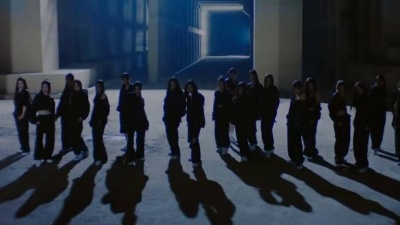 tripleS - Girls Never Die