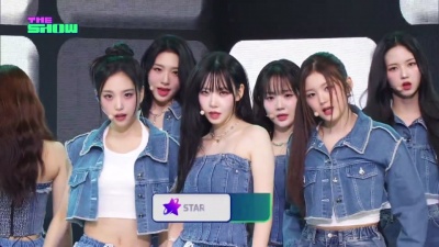 tripleS - Girls Never Die