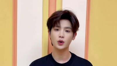 黄明昊 - 黄明昊《沙漏的爱》宣传视频