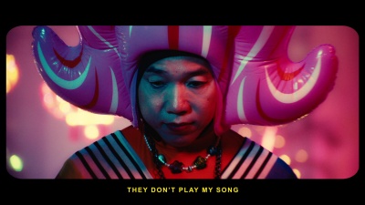 Empire Of The Sun - Music On The Radio