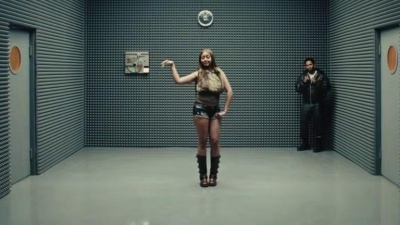 KAYTRANADA、PinkPantheress - Snap My Finger