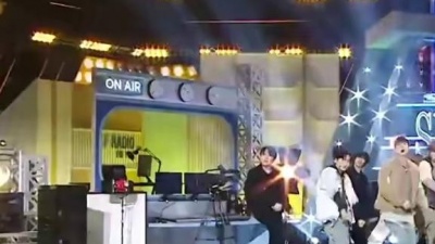 SUPER JUNIOR - Show Time