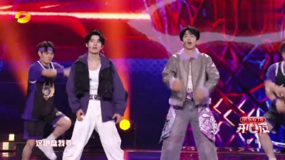 郭文韬、黄子弘凡 - 斗牛要不要