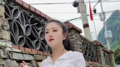 豆豆果 - 二小姐《蓝眼泪》