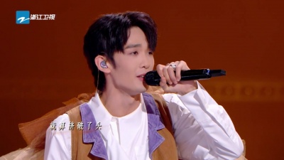 吉克隽逸、王赫野 - 荒漠上行走