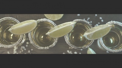 George Strait - Three Drinks Behind