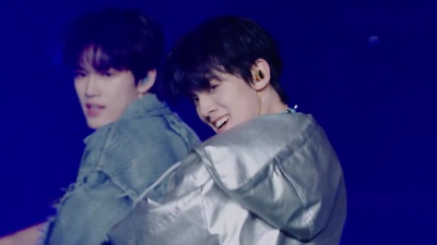 TOP登陆少年-张极、TOP登陆少年-左航、TOP登陆少年-苏新皓、TOP登陆少年-余宇涵、TF家族-穆祉丞、TF家族-黄朔 - Smoothie(舞蹈)