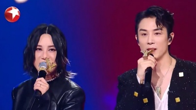 艾热AIR、菲道尔、李承铉、Mariah Angeliq、尚雯婕、Lil Ghost小鬼 - 听世界的声音 唱我们的歌