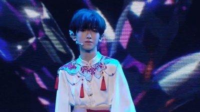 张桂源、张函瑞、TF家族-左奇函、TF家族-陈奕恒、杨博文、TF家族-陈浚铭 - 一眼万年