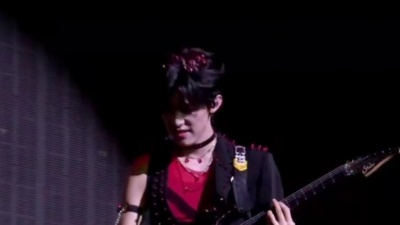 TOP登陆少年-张泽禹 - We Will Rock You