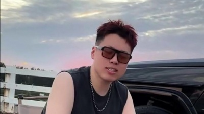 豆豆果 - 《墨尔本的秋天》老二道（半吨兄弟）