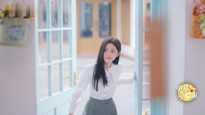 鞠婧祎 - 时光晃呀晃