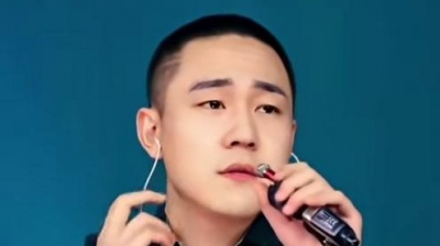 豆豆果 - 《擦肩而过》郝琪力