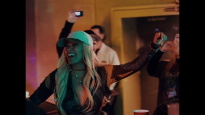 J Balvin、KAROL G、Maluma、Feid、Blessd、Ryan Castro、Ovy On The Drums、DFZM - +57