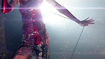 Yeah Yeah Yeahs - Heads Will Roll