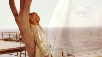 Melanie Thornton - Wonderful Dream(Holidays Are Coming)