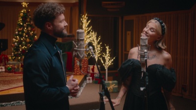 Calum Scott、Christina Perri - Kid At Christmas