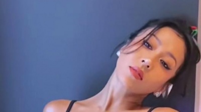 爆爆公子 - 绝不笑场！绝不！ 定妆侧拍花絮 / 隐匿于黑白 绽放于光影交错。