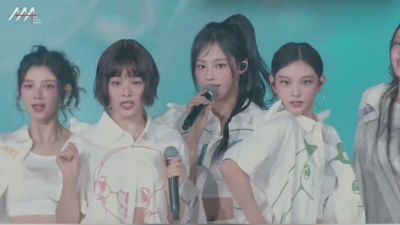NewJeans - Bubble Gum+Supernatural(Winter Ver.)+How Sweet