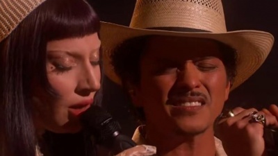 Bruno Mars、Lady Gaga - California Dreamin'