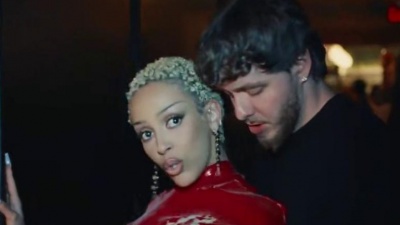 Jack Harlow、Doja Cat - Just Us