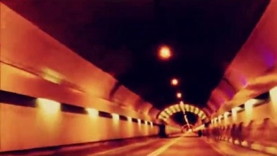 何欣穗 - 我们快乐地向前走