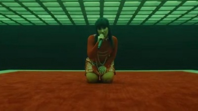 Demi Lovato、Royal & The Serpent - EAT ME