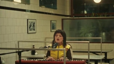 Lola Young - Annabel's House