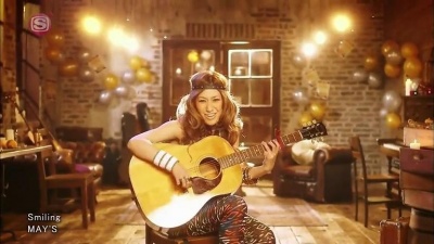 MAY'S - Smiling