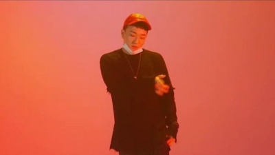 HANHAE、YELLA D - Goalkeeper