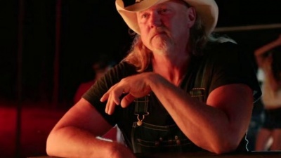 Blake Shelton、Trace Adkins - Hell Right