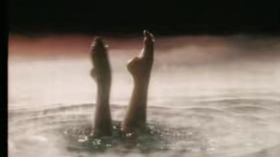 Dire Straits - Twisting By The Pool