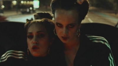 Elliphant、MØ - One More