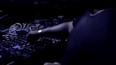 Alvaro - The Underground (feat. Carnage)
